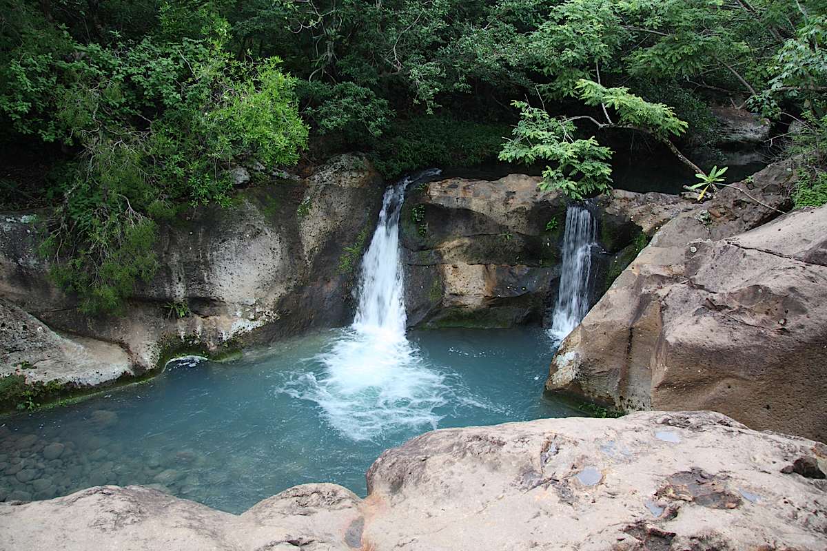Rincon De La Vieja springs at base of volcano